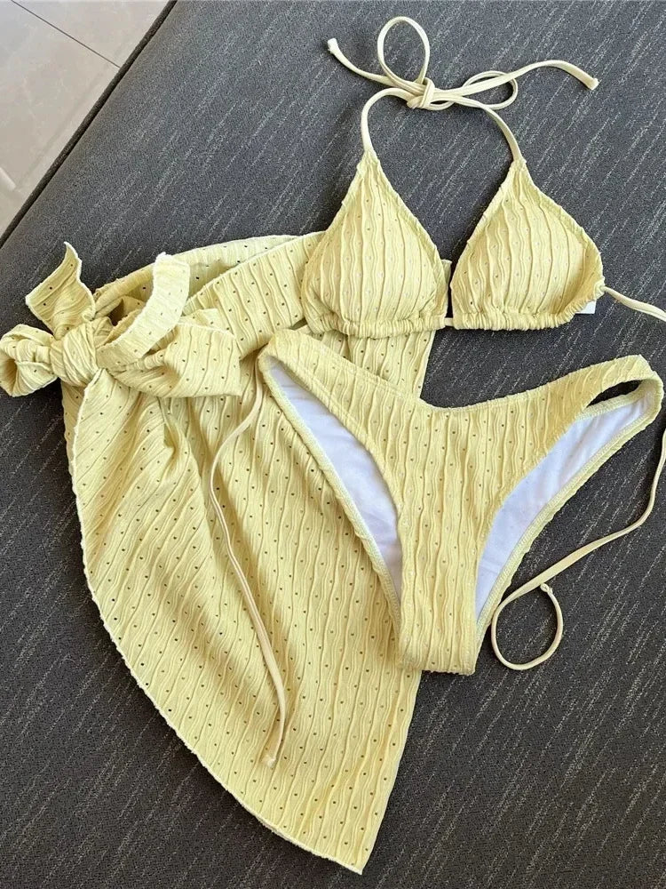 Bikini vert à lacets trois pièces