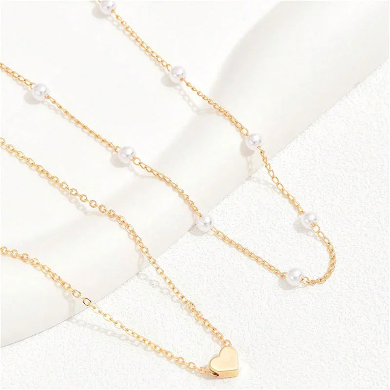 Collier de perles minimaliste