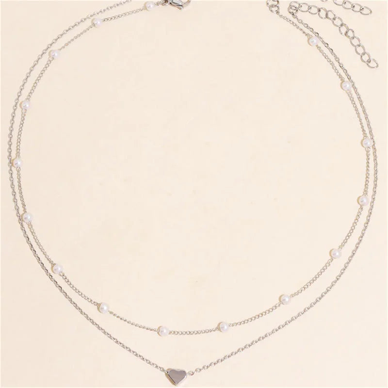 Collier de perles minimaliste